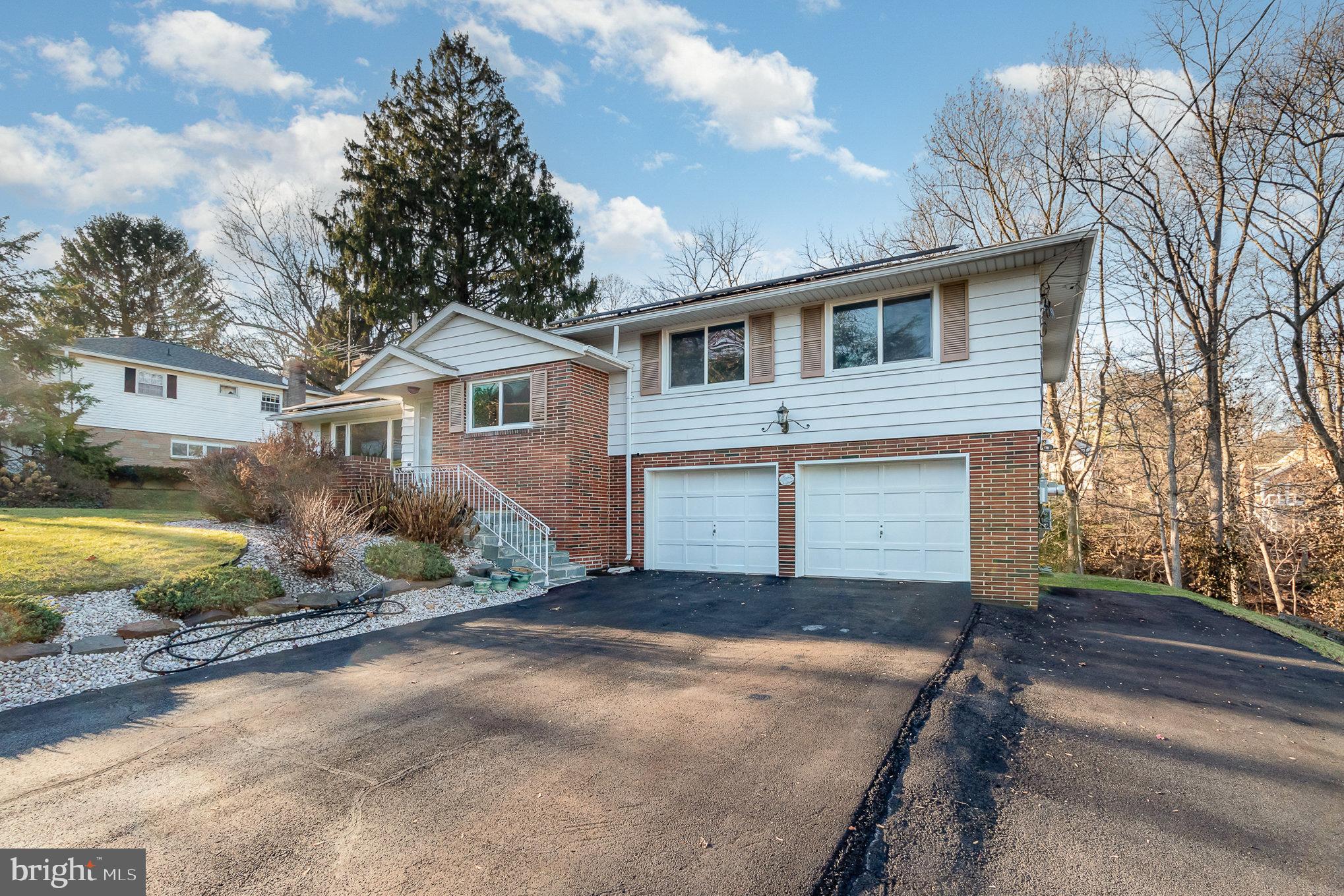 2824 Fairview Road Camp Hill, PA 17011 - Photo 3 of 26 Gallery Image 3
