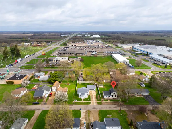 $190,000 | 215 Lincoln Street, Schoolcraft, MI 49087