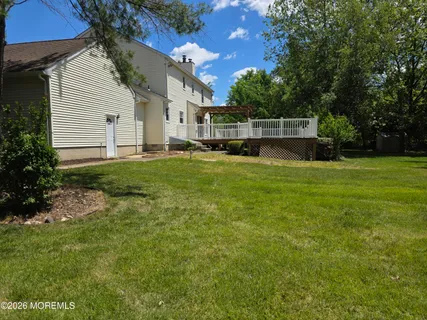 $899,900 | 5 McCaffery Road, Manalapan, NJ 07726