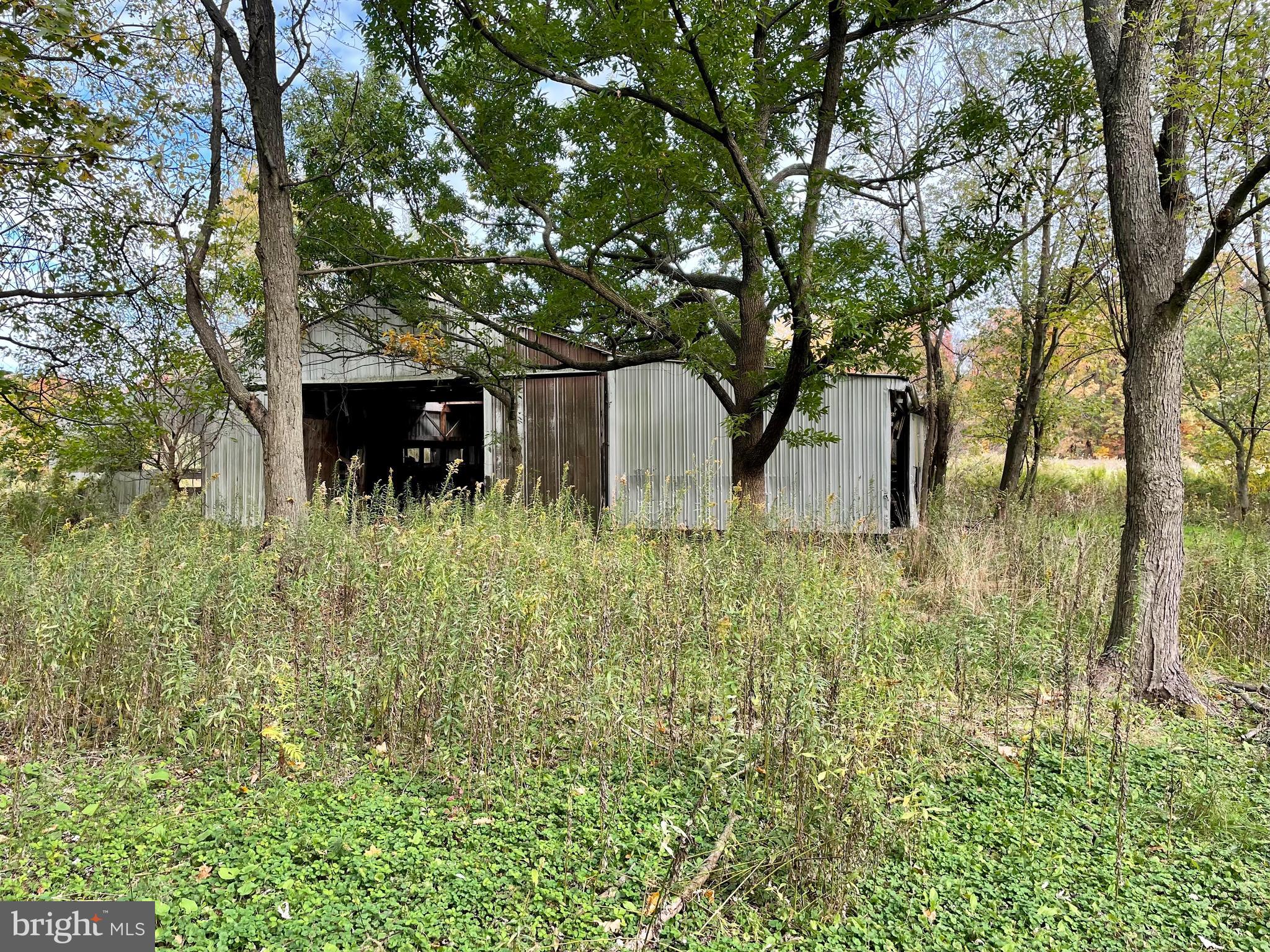 102 Beard Road Enola, PA 17025 - Photo 10 of 15 Barn that is currently on the property
