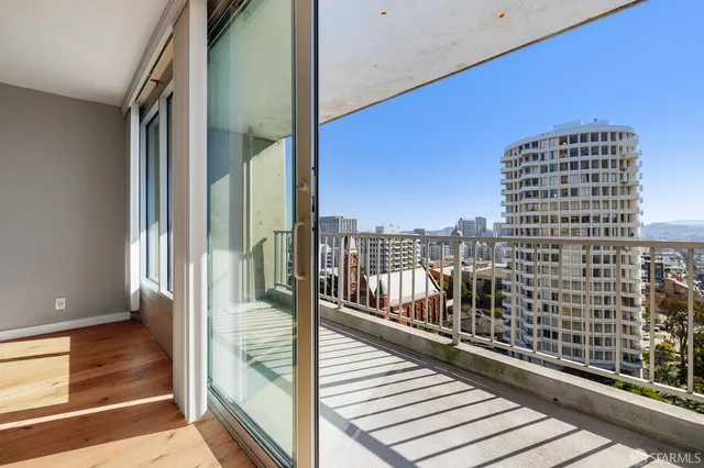 $4,750 | 1200 Gough Street, Unit 9E, San Francisco, CA 94109