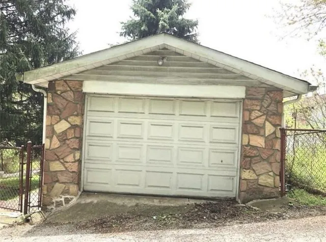 $55,000 | 583 Stokes Avenue, Braddock, PA 15104