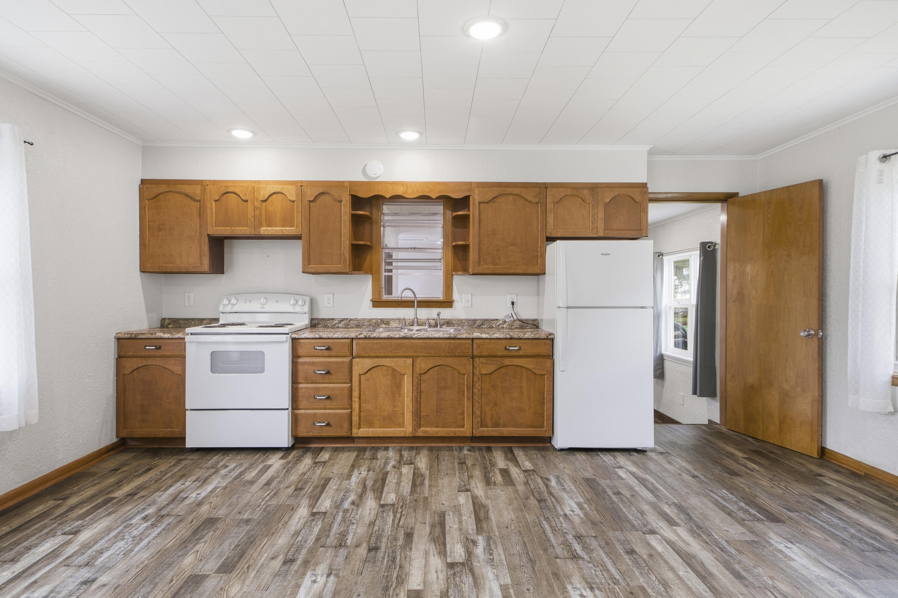 8567 Brookside Circle Monett, MO 65708 - Photo 8 of 20 8567 Brookside Circle Photos-4