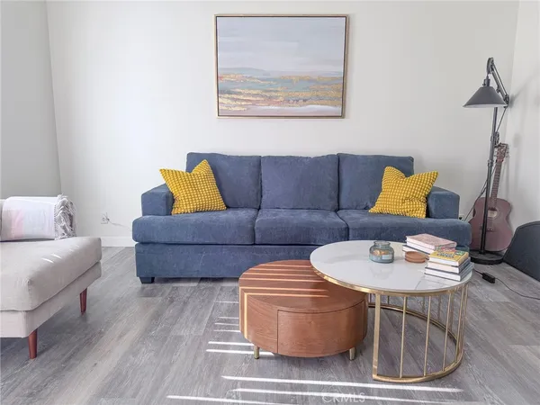 $2,600 | 64 Remington, Irvine, CA 92620