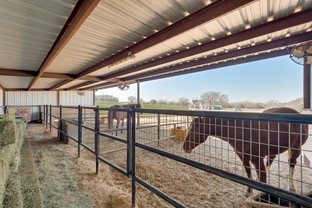 1330 Jrc Road Gainesville, TX 76240 - Photo 36 of 40