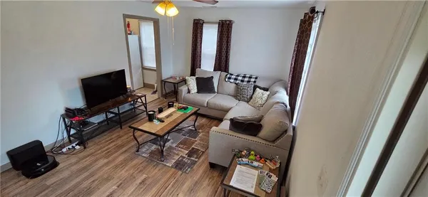 $160,000 | 1606 West Sheley Road, Independence, MO 64052