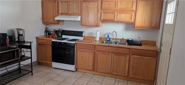 $160,000 | 1606 West Sheley Road, Independence, MO 64052