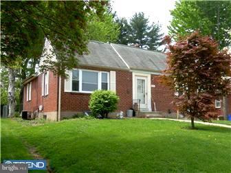2944 Hillside Road Broomall, PA 19008 - Photo 3 of 6 Gallery Image 3