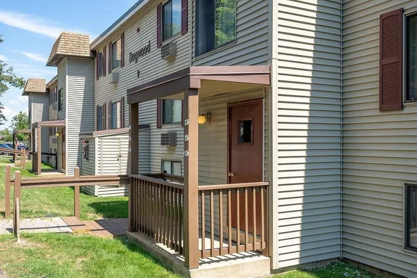 $245,000 | 9 Treetop Circle, Unit 15, Laconia, NH 03246
