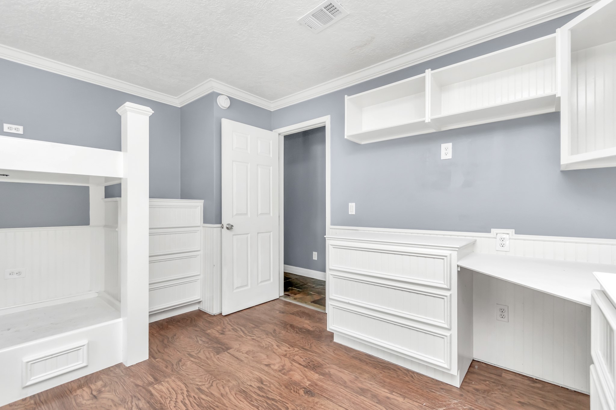12418 Mill Ridge Drive Cypress, TX 77429 - Photo 25 of 36 a view of an empty room with wooden floor and closet