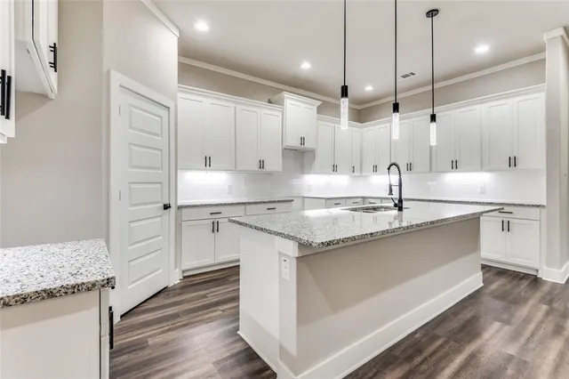 $359,977 | 4113 Metropolitan Avenue, Dallas, TX 75210