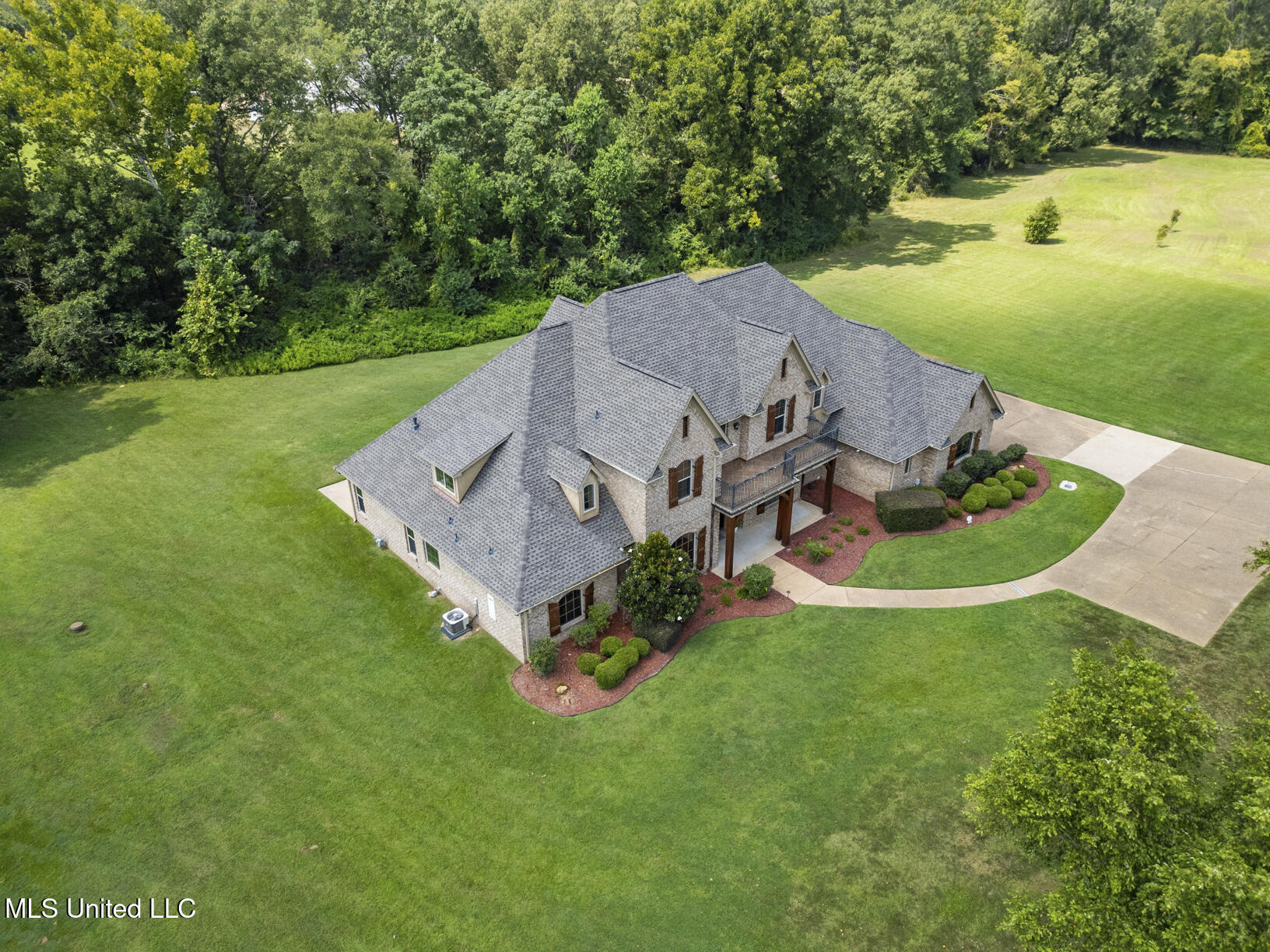 209 Sunset Circle Madison, MS 39110 - Photo 60 of 63 209 Sunset Cir drone-6