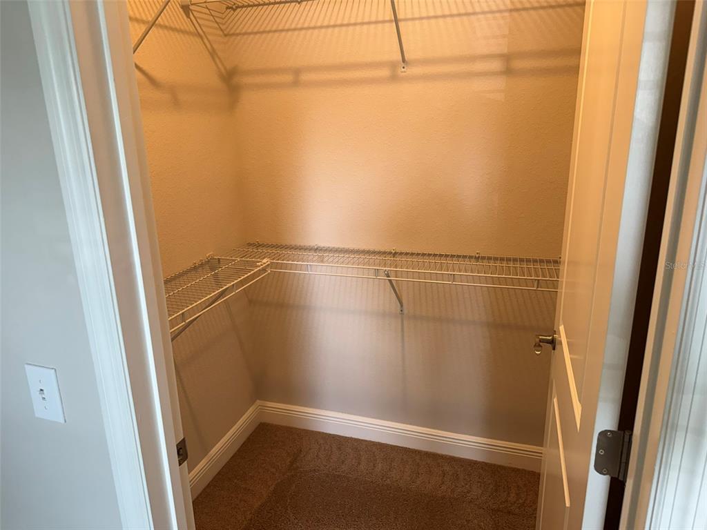2460 Ann Rou Road, Unit 606 Tavares, FL 32778 - Photo 11 of 18 a view of a small room