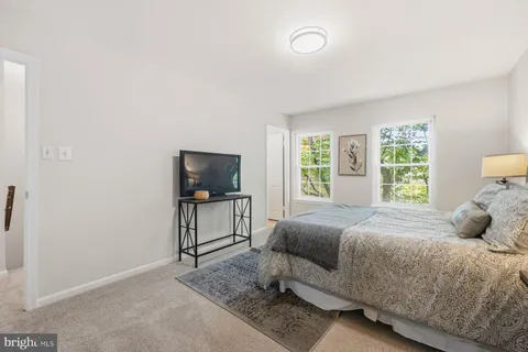 $450,000 | 14520 Banquo Terrace, Silver Spring, MD 20906