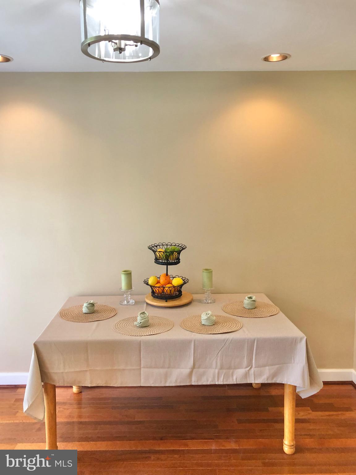 1014 South Ironwood Road Sterling, VA 20164 - Photo 11 of 32 Dining with hardwood floors