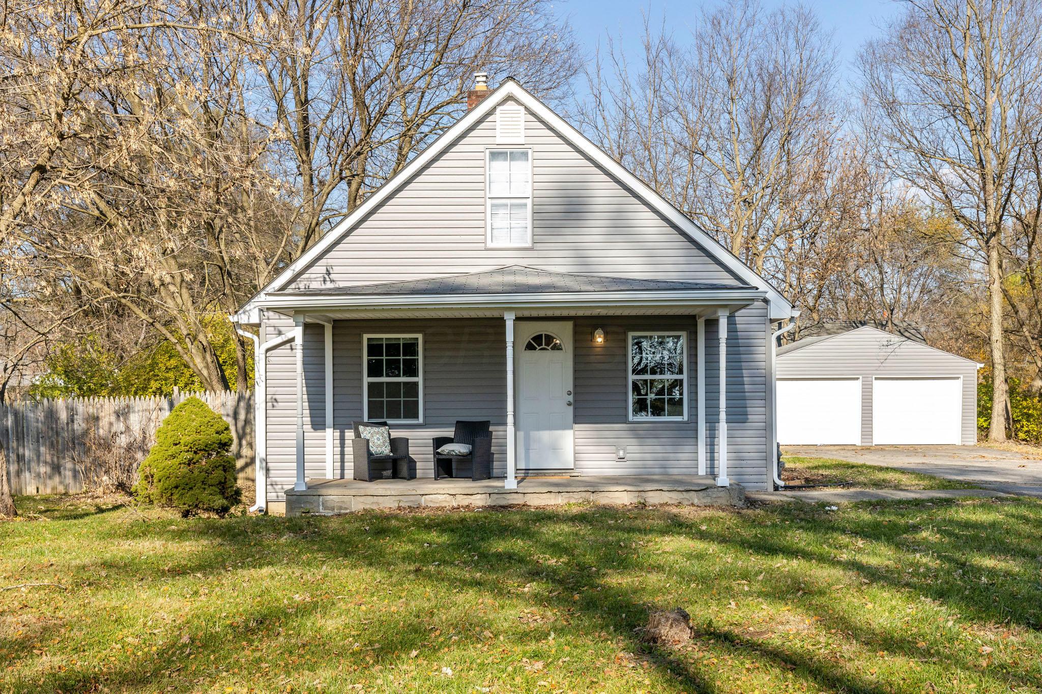 500 Barcher Road Columbus, OH 43207 - Photo 2 of 27