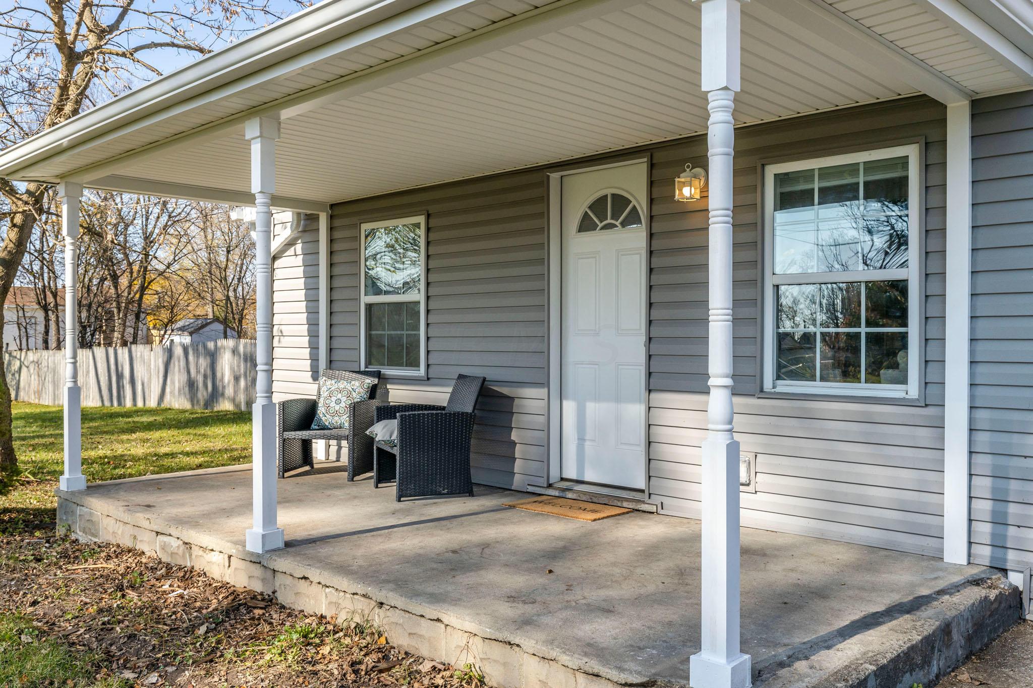500 Barcher Road Columbus, OH 43207 - Photo 6 of 27