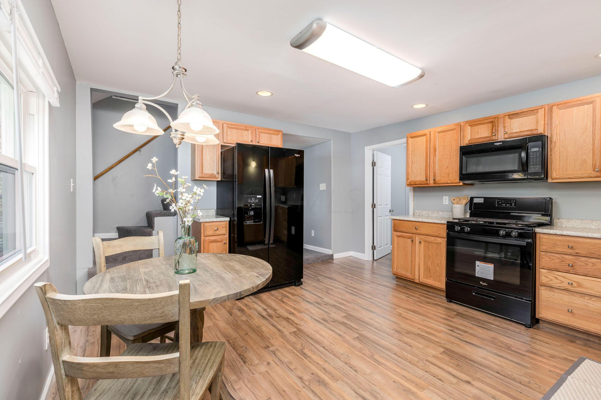 500 Barcher Road Columbus, OH 43207 - Photo 9 of 27