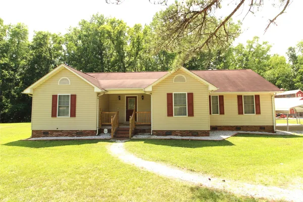 $326,900 | 865 Highway 161, Clover, SC 29710
