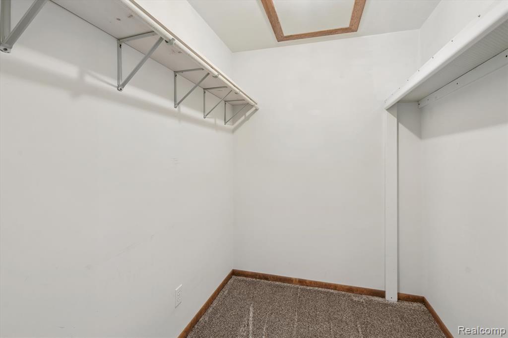 10419 Maple Road Hartland, MI 48353 - Photo 22 of 35