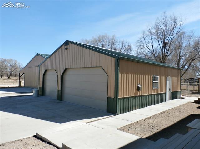 32601 Daniel Road Pueblo, CO 81006 - Photo 4 of 35 Gallery Image 4