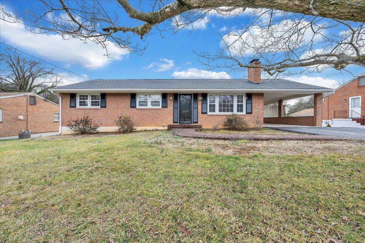 3529 Robyn Road Southwest Roanoke, VA 24015 - Photo 1 of 45 01-MIB00961