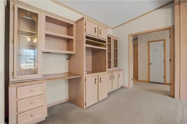 $225,000 | 1 Deepwoods Drive, Linn Valley, KS 66040