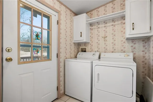 $225,000 | 1 Deepwoods Drive, Linn Valley, KS 66040