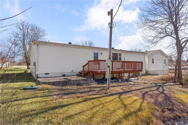 $225,000 | 1 Deepwoods Drive, Linn Valley, KS 66040
