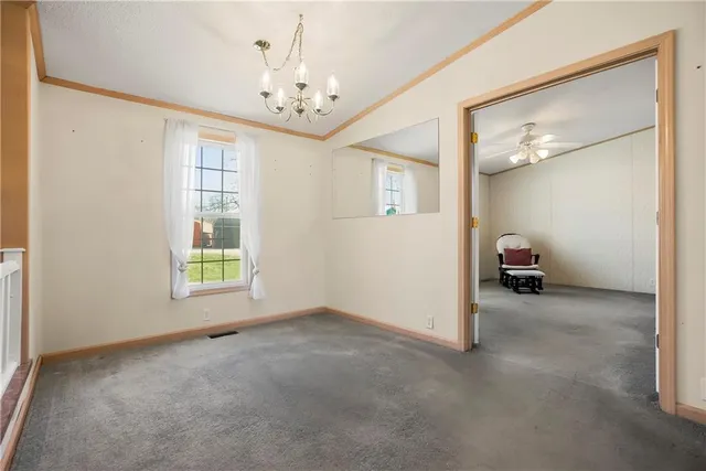 $225,000 | 1 Deepwoods Drive, Linn Valley, KS 66040