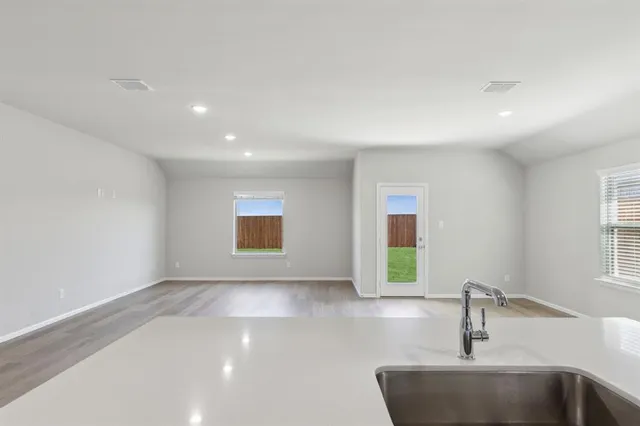 $275,990 | 320 Lockhart Street, Greenville, TX 75402