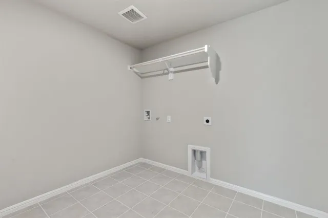 $275,990 | 320 Lockhart Street, Greenville, TX 75402