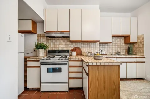 $995,000 | 3428 16th Street, San Francisco, CA 94114