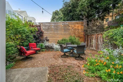 $995,000 | 3428 16th Street, San Francisco, CA 94114