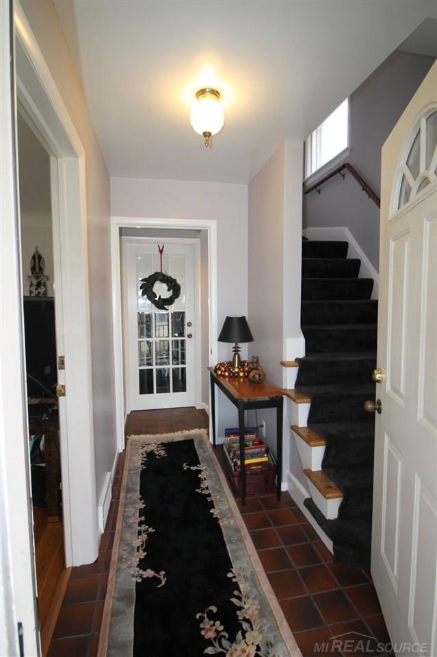 735 Harcourt Road, Unit 737 Grosse Pointe Park, MI 48230 - Photo 14 of 55