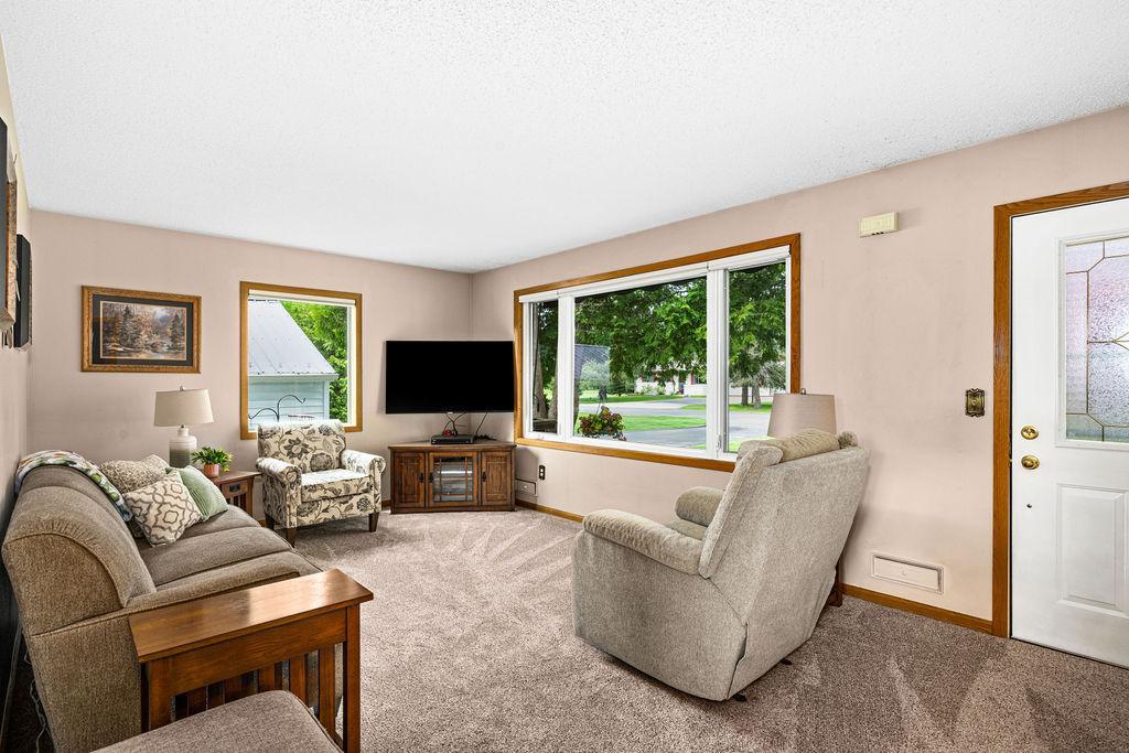 1390 Roland Road Cloquet, MN 55720 - Photo 15 of 48