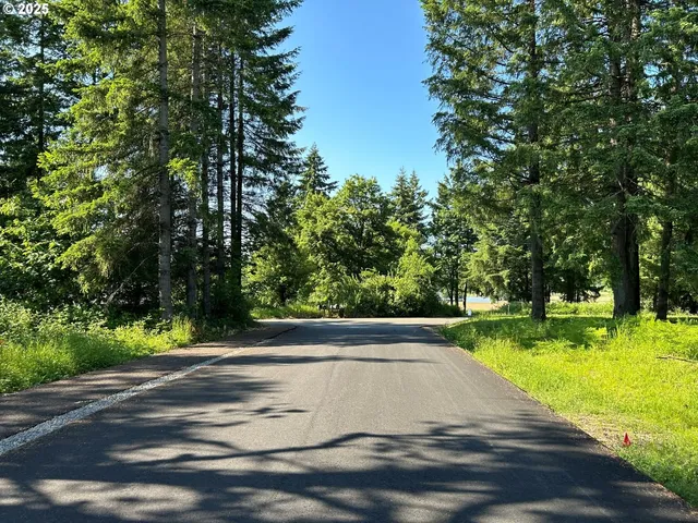 a view of a street view