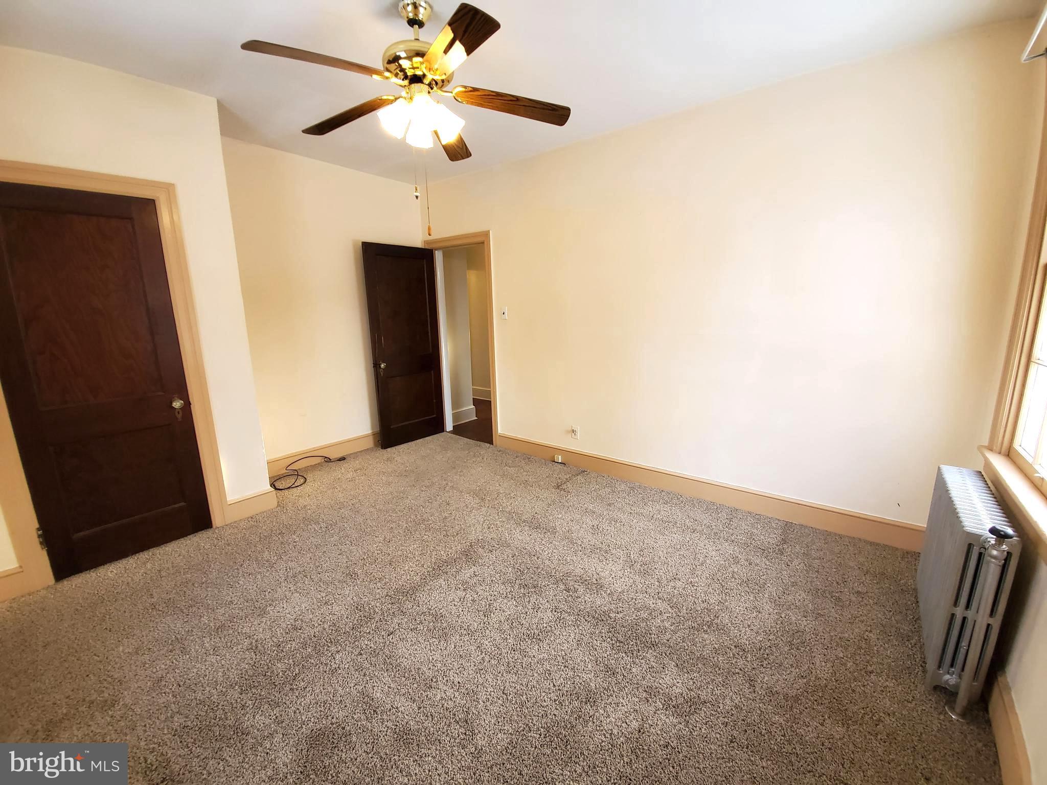 11227 Marbern Road Hagerstown, MD 21740 - Photo 11 of 27 Main Level Bedroom