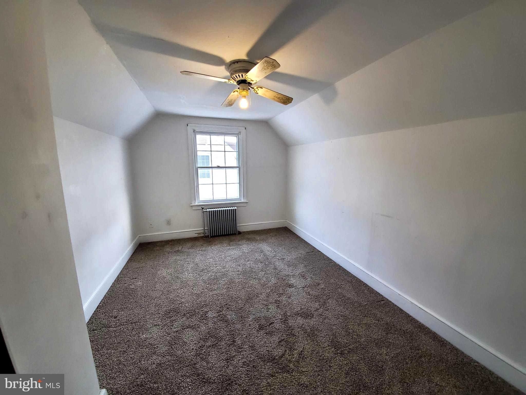 11227 Marbern Road Hagerstown, MD 21740 - Photo 19 of 27 Bedroom 4