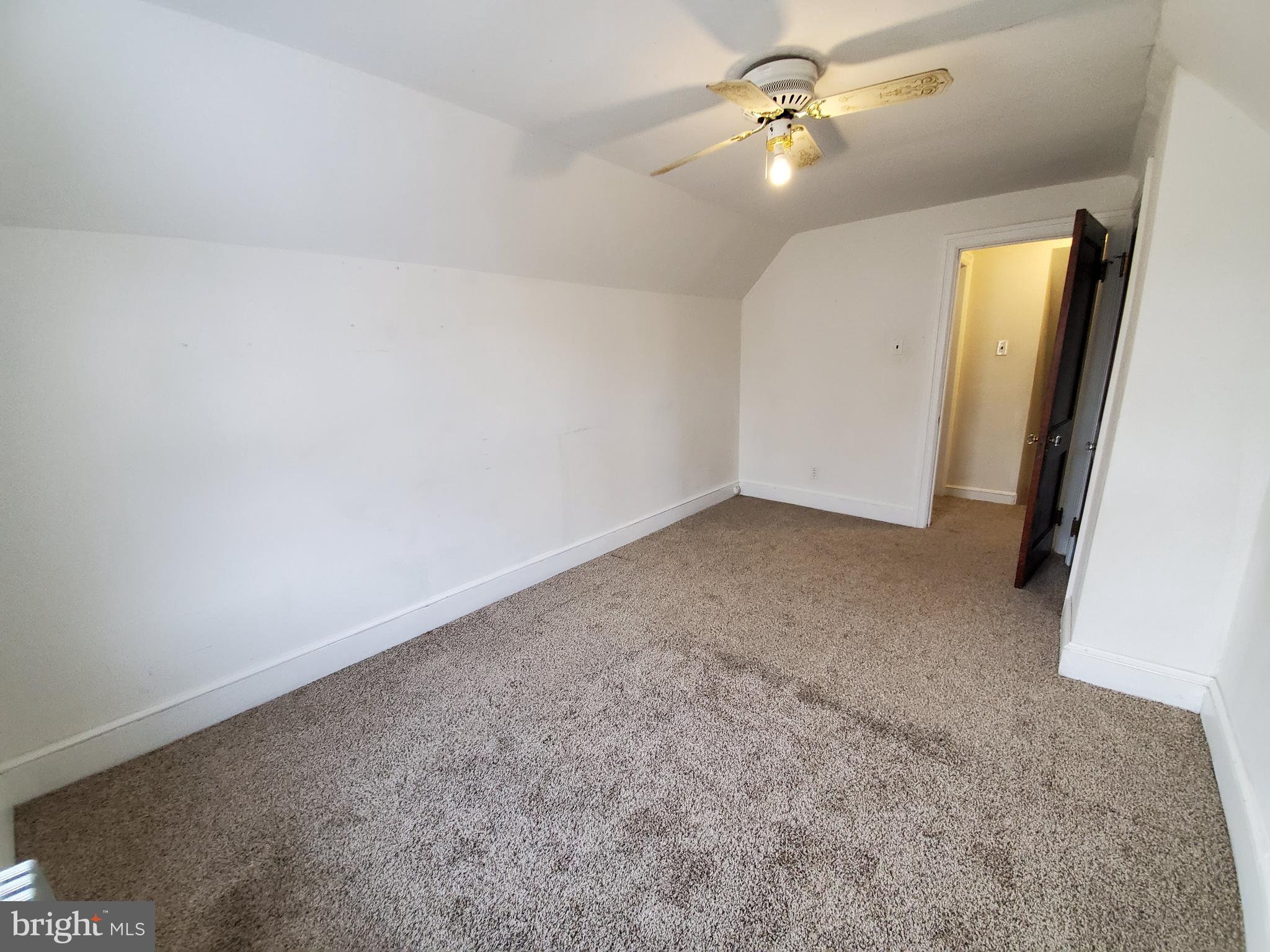 11227 Marbern Road Hagerstown, MD 21740 - Photo 21 of 27 Bedroom 4