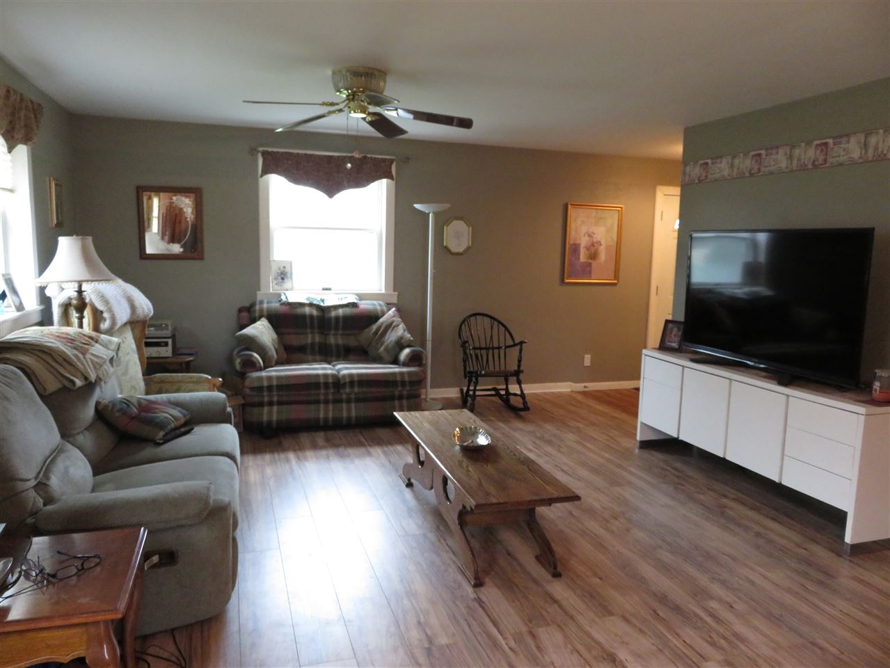 9700 Krouse Road Ovid, MI 48866 - Photo 16 of 36 31317136-17.JPG