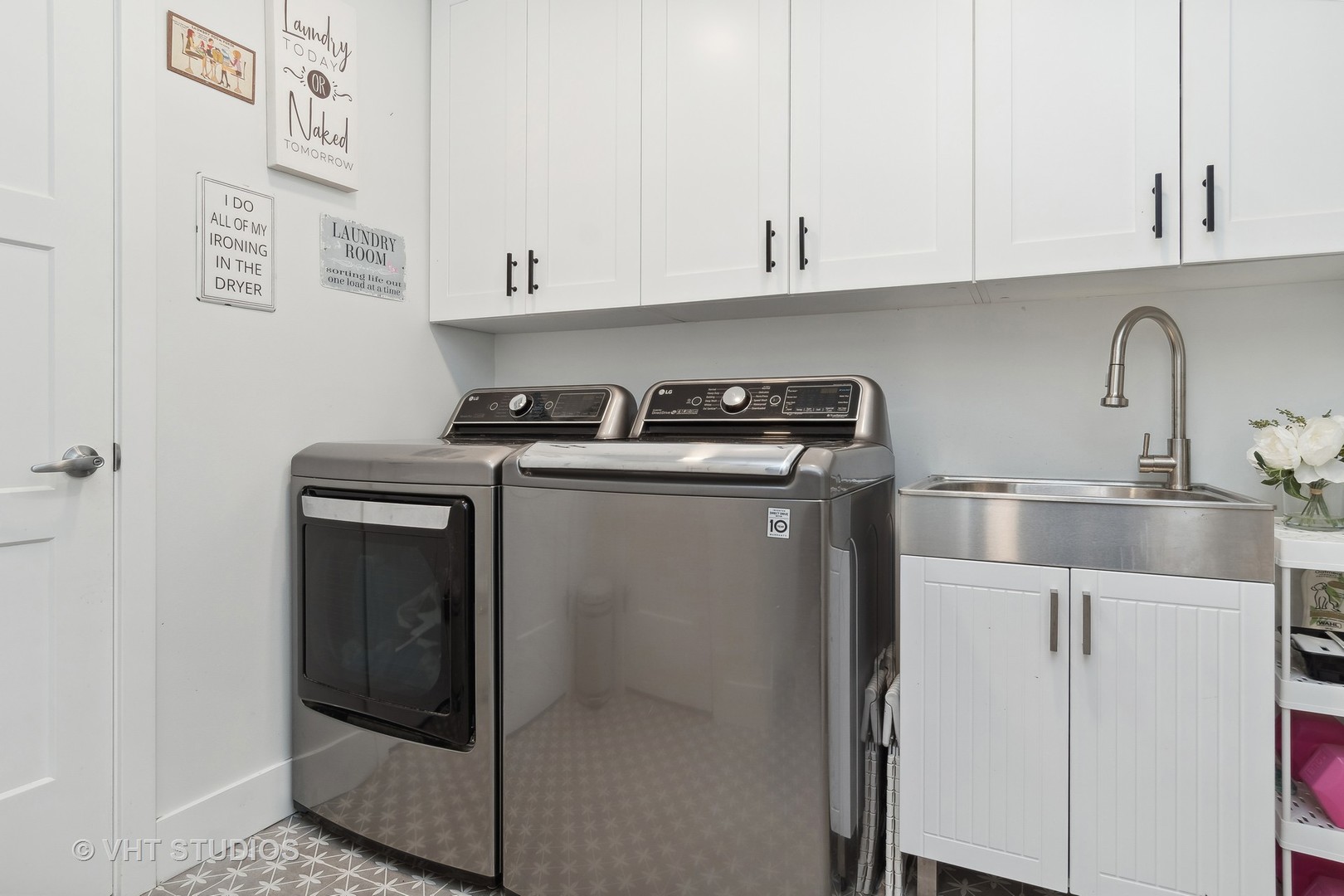14107 Naperville Road Plainfield, IL 60544 - Photo 25 of 49 a kitchen with stainless steel appliances granite countertop a refrigerator and a stove