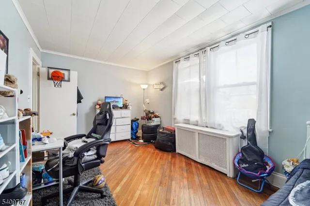 $845,000 | 164 Farnham Avenue, Lodi, NJ 07644