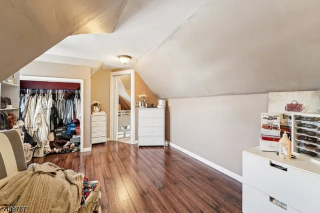 $845,000 | 164 Farnham Avenue, Lodi, NJ 07644