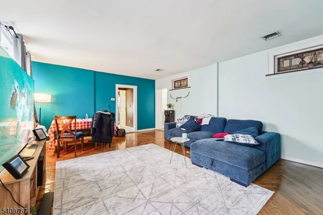 $845,000 | 164 Farnham Avenue, Lodi, NJ 07644