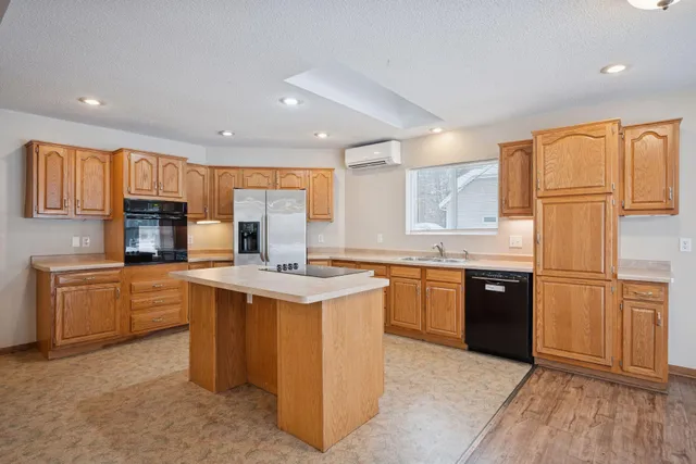 $499,900 | 13464 Thomas Drive, Little Falls, MN 56345