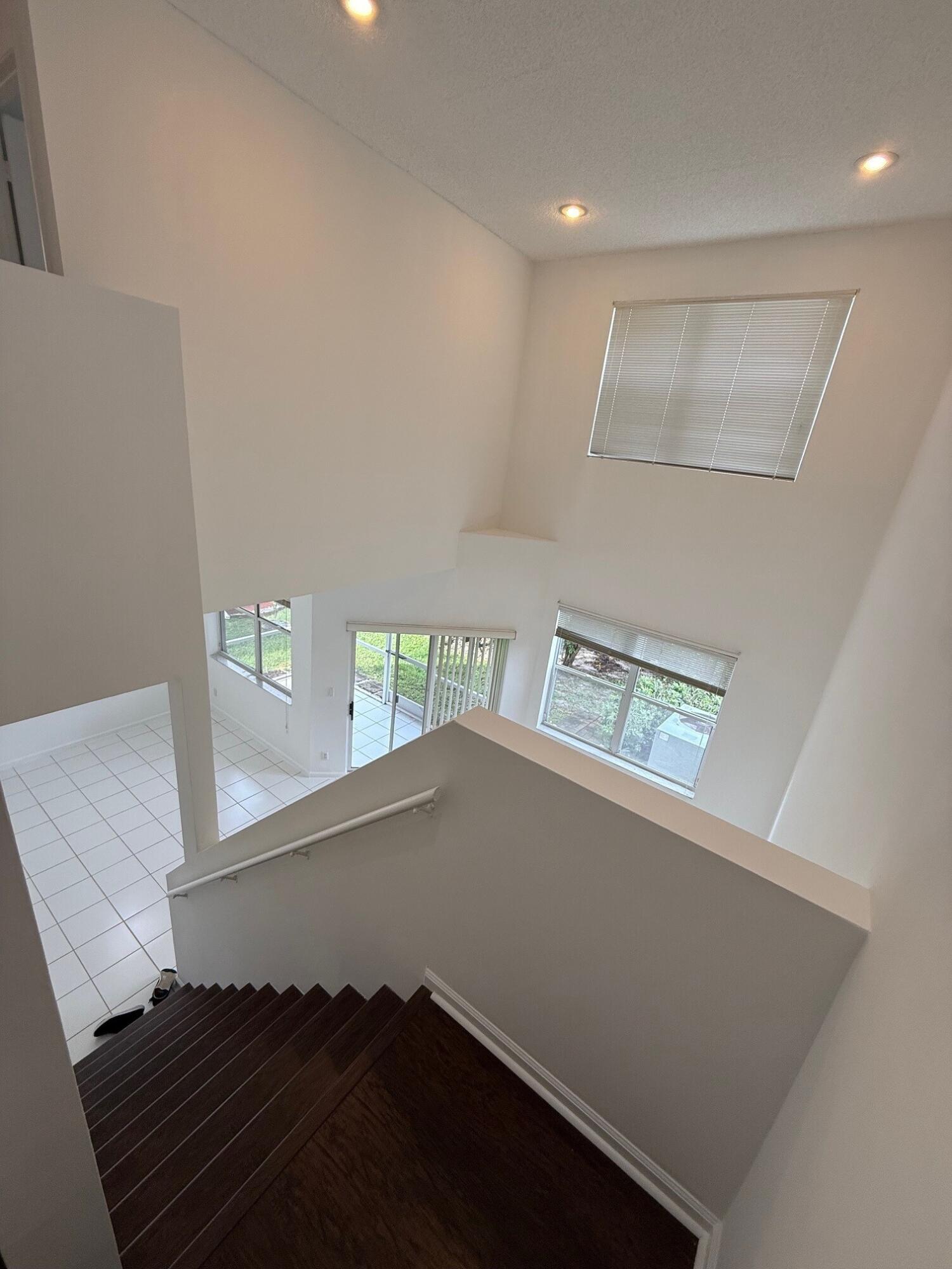 20931 Vía Jasmine, Unit 6 Boca Raton, FL 33428 - Photo 16 of 34 View From Stairway
