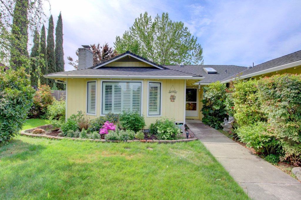 3246 Delta Waters Road Medford, OR 97504 - Photo 2 of 35 Additional Photo