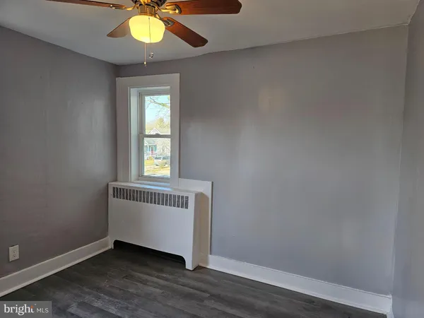 $1,775 | 815 Sawyer Avenue, Unit 2, Vineland, NJ 08360