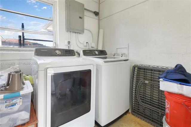 $4,300 | 4165 West 5th Lane, Hialeah, FL 33012